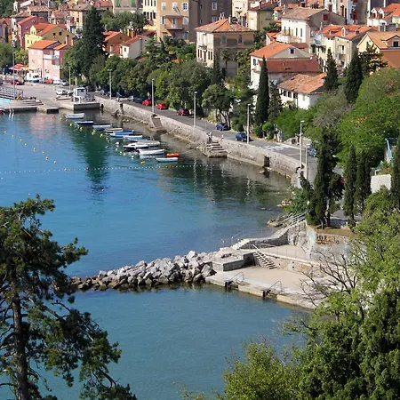 - Volosko 7897a Apartament Opatija